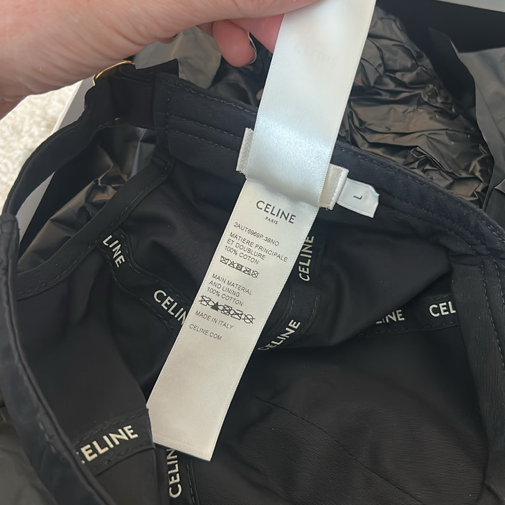 Celine Black Triomphe Cap with Cream Logo - Picture 5 of 7